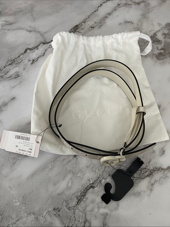 Gucci Beige GG Logo Leather Belt with Silver Double G Buckle main image 11